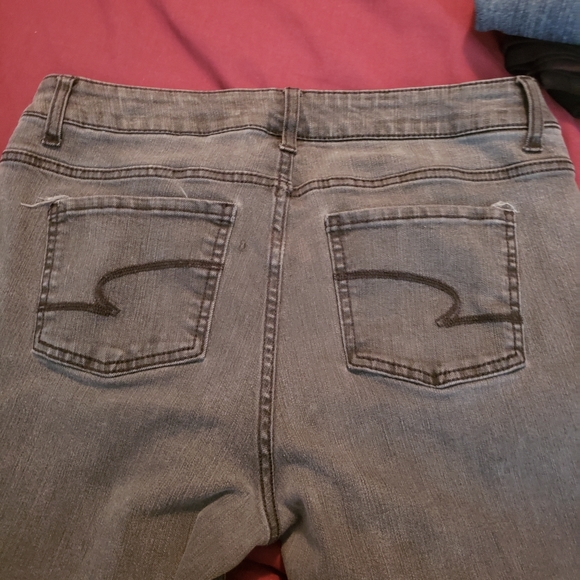 🙀Black jean capris - Picture 4 of 4